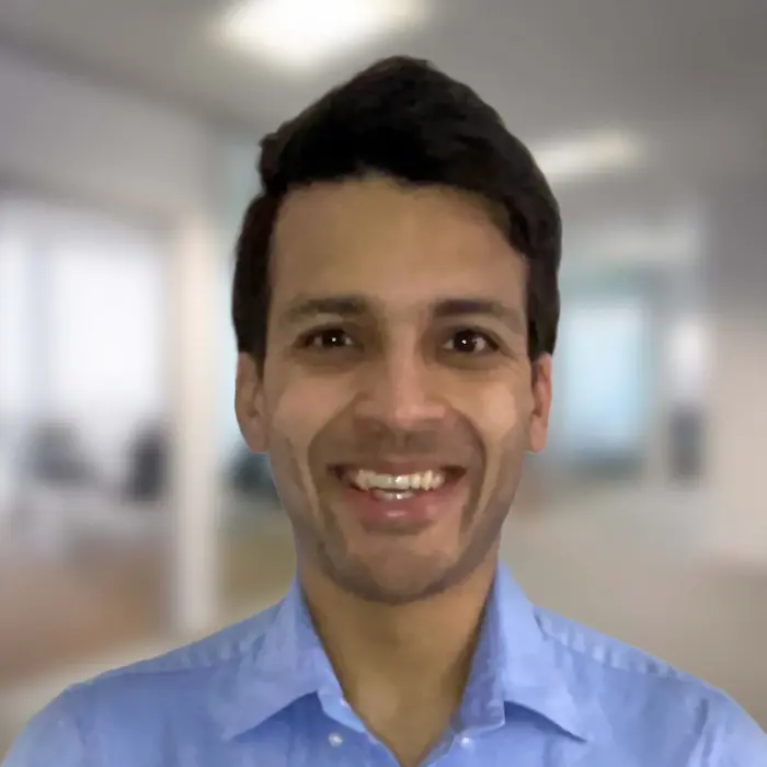 Headshot of Tristan Blackburn